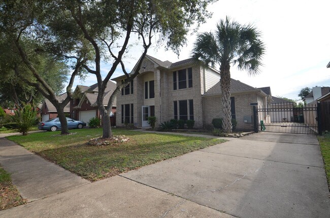 Foto del edificio - 8815 Barron Wood Cir E