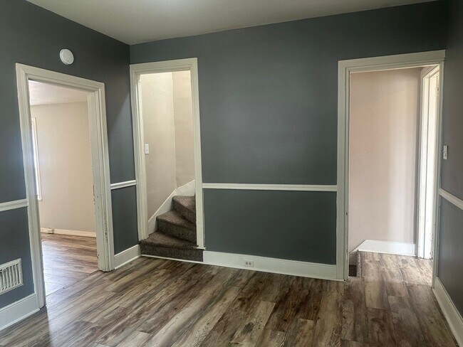 Photo - 800  Tuckerton Ave Apartment