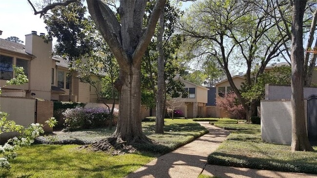 Foto del edificio - 12625 Memorial Dr