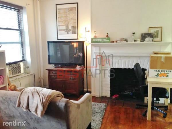 Primary Photo - 402 E 9th St