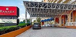 Foto del edificio - 19201 Collins Ave