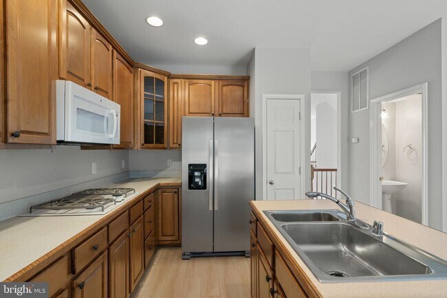 Foto del edificio - 1026 Longview Ln