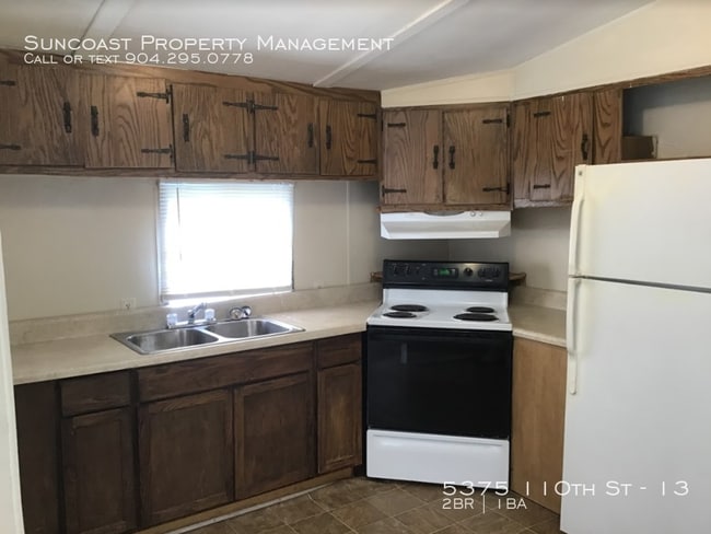 Building Photo - Mobile Home in Hampton Oaks!