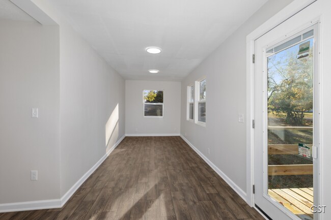 Foto del edificio - 2980 Budd Rd