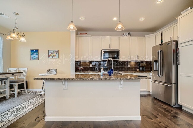 Building Photo - 8916 E Caley Way