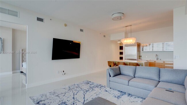 Foto del edificio - 2020 N Bayshore Dr