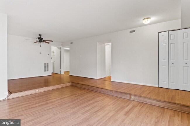 Building Photo - 6317 FENESTRA Ct