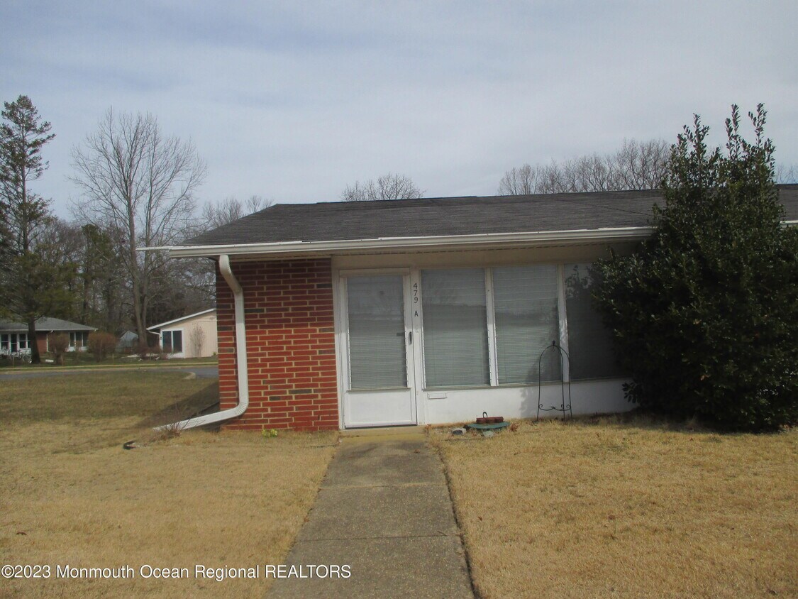 Primary Photo - 479A Dartmoor Ct