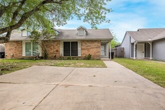 Building Photo - 17417 Ranch Country Rd