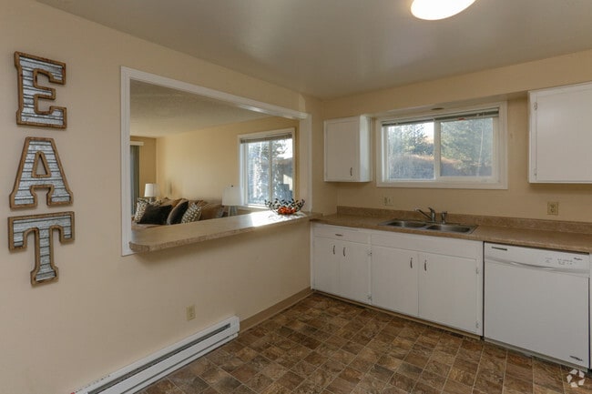 Kitchen - Talsman Apartments