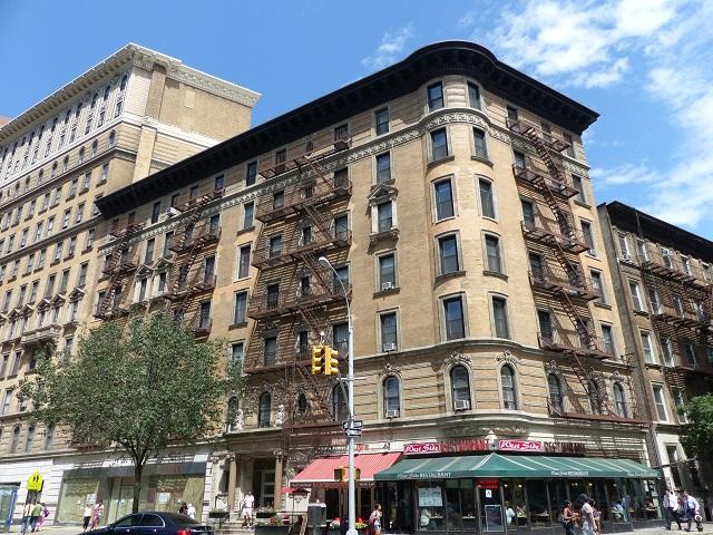 Foto del edificio - 2020 Broadway