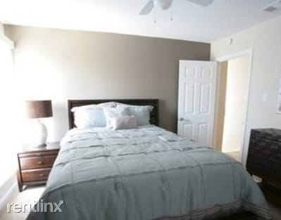 Building Photo - 3 br, 2 bath  - 8835 Willmon Way # 1172