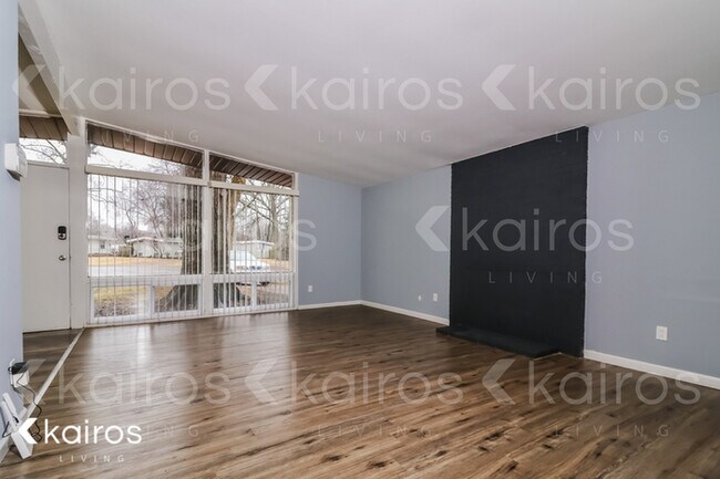 Building Photo - 775 Pebble Lane