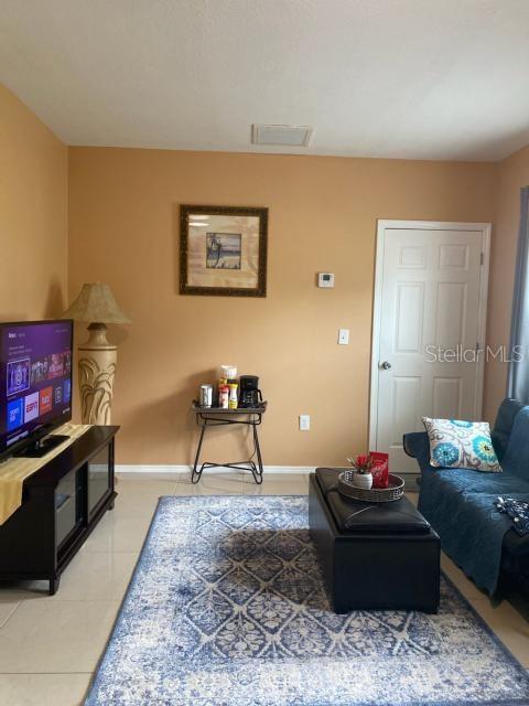 Foto del edificio - 2453 Ridge Ave