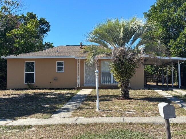 Building Photo - 6453 Skyline Ct