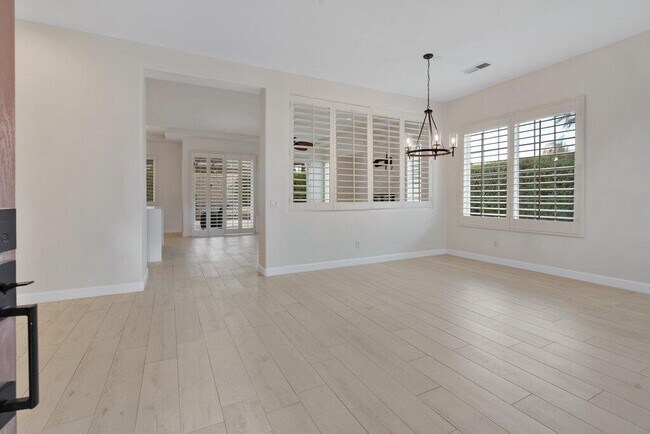 Foto del edificio - 79806 Barcelona Dr