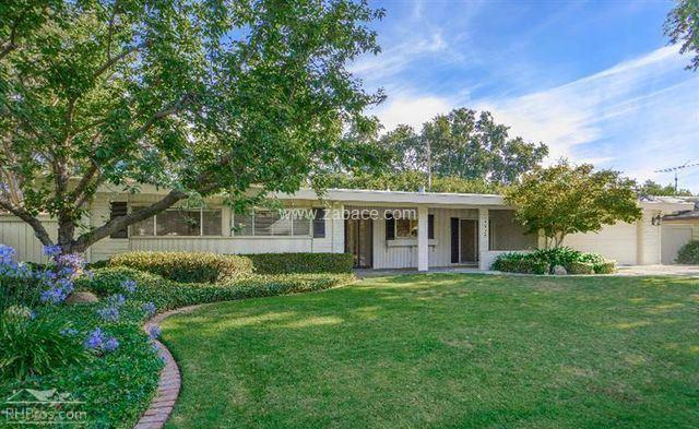 Building Photo - 44652 N El Macero Dr