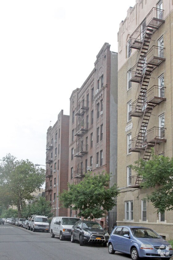 Primary Photo - 1514 W 11th St