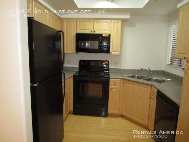 Foto del edificio - Charming Condo In Barcelona Community!!!