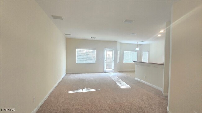 Foto del edificio - 9351 Pinewood Ridge St
