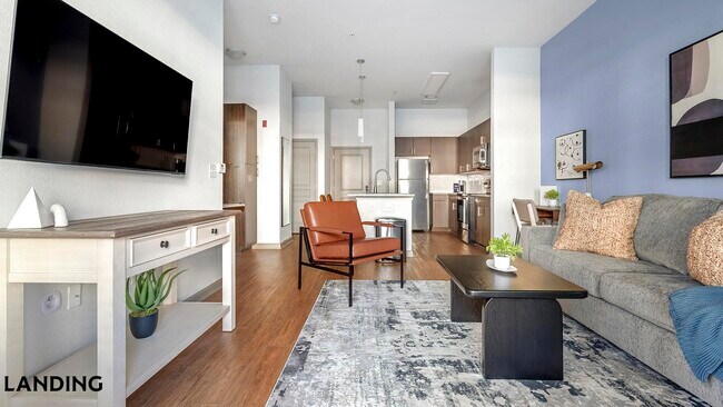 Foto del edificio - 10051 Perimeter Station Dr