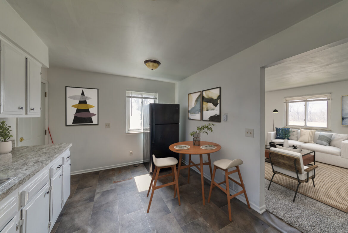 Kitchen/Dining Area - 6317 Grovenburg Rd