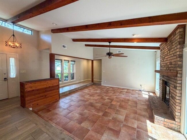 Building Photo - 7707 Beechwood Dr