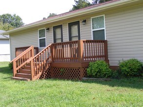Building Photo - 115 Co Rd 71