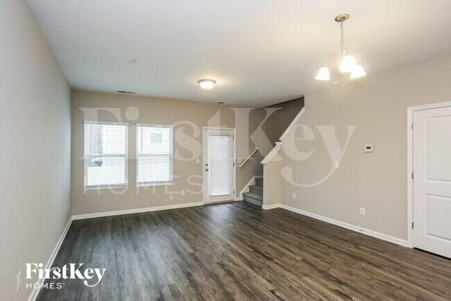 Foto del edificio - 9408 Coddle Ct NW