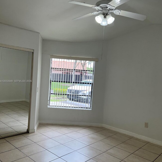 Foto del edificio - 15272 SW 46th Ln