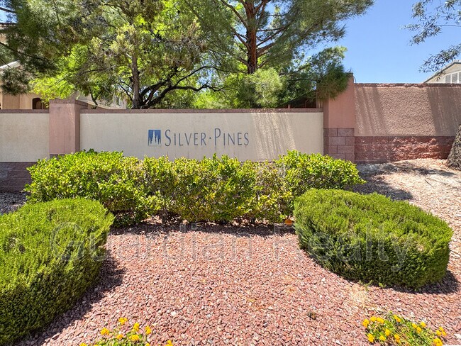 Foto del edificio - 401 Pine Haven St