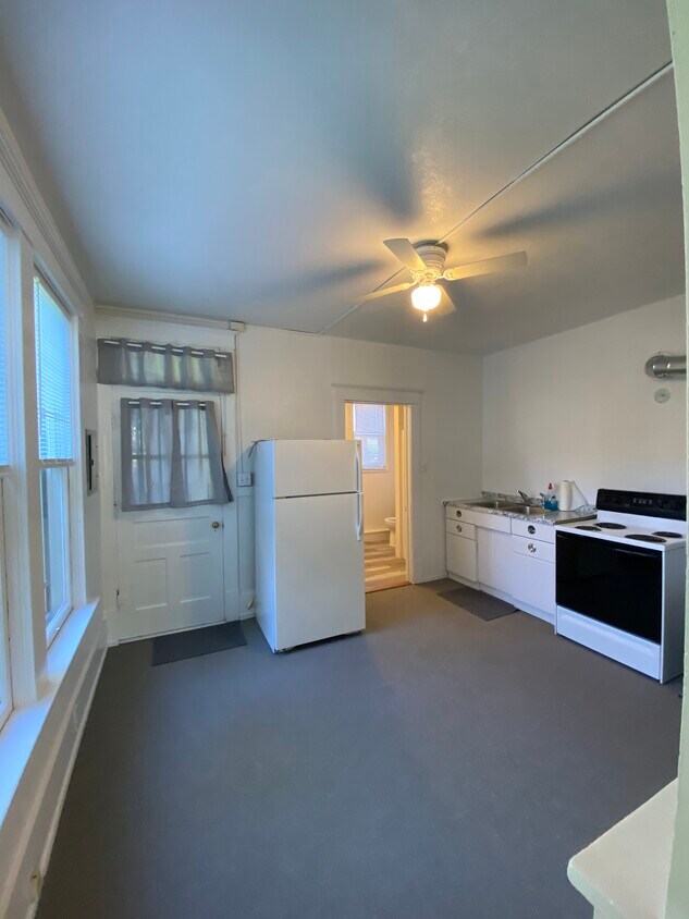 Foto principal - 902 N Excelsior Ave