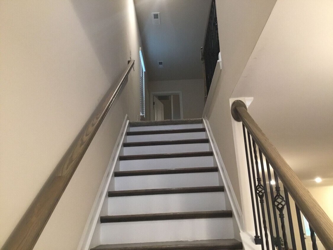 Foto principal - 3 Bedroom Single Family Home in Garner