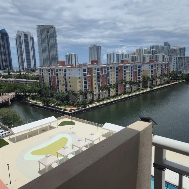 Foto del edificio - 250 174th St