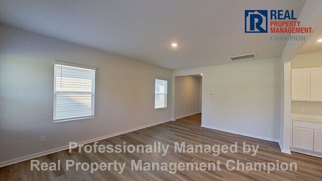 Foto del edificio - 1095 Hanson Dr