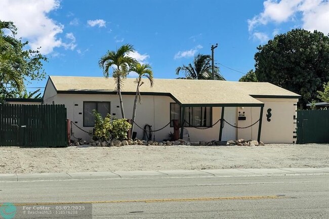 Foto del edificio - 4932 SW 12th St