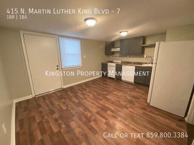 Foto del edificio - Gorgeous One Bedroom Now Available!! 1/2 o...