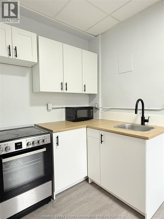 Photo du bâtiment - 1495 Gladstone Ave