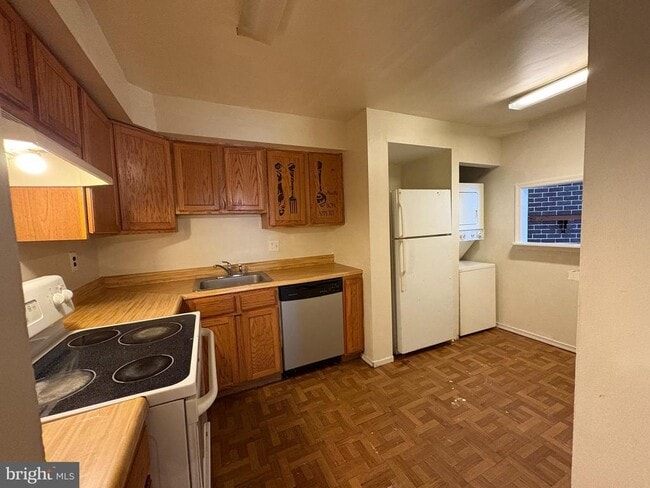 Foto del edificio - 1007 Timber Creek Rd