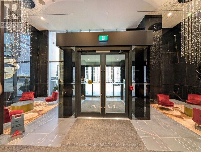 Building Photo - 11 Yorkville Ave