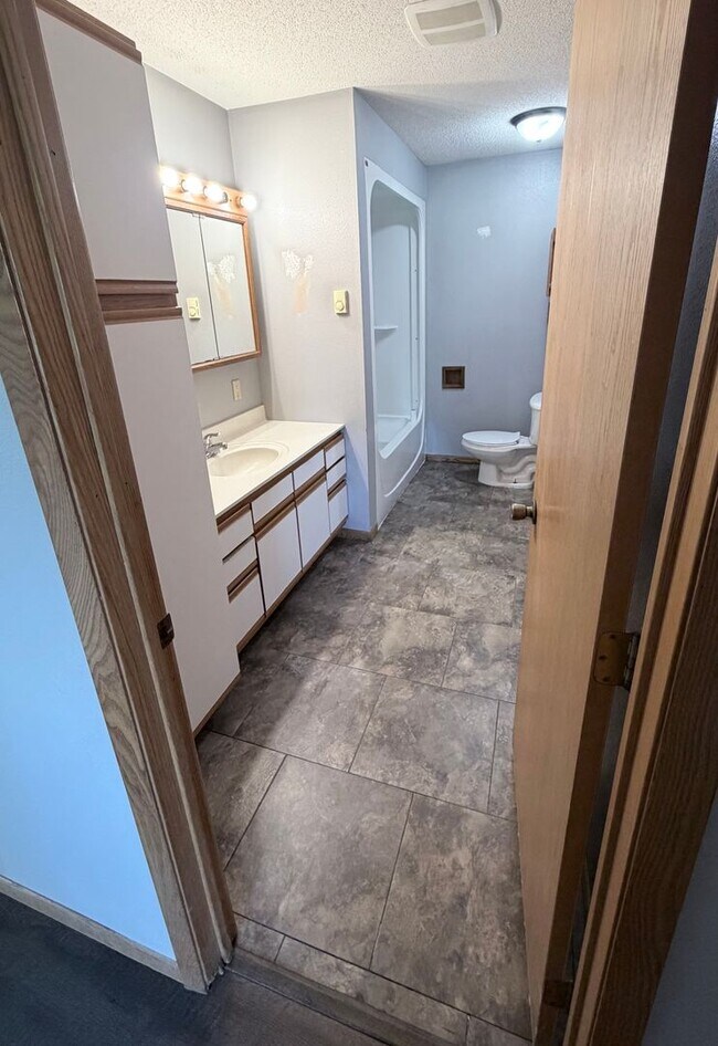Foto del edificio - 3 Bedroom Duplex