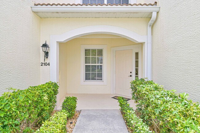 Photo - ***FULLY FURNISHED - 2/2 condo with LAKE V...