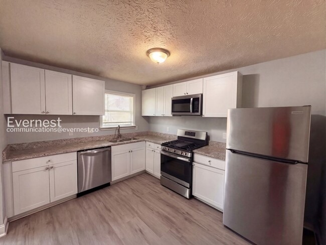 Foto del edificio - 426 Park Ridge Cir