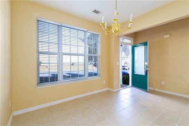 Building Photo - 1378 Penhurst Dr
