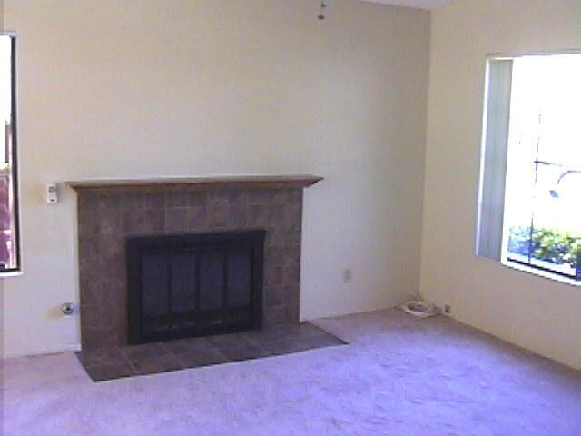 Foto del edificio - Single Family home with large back yard