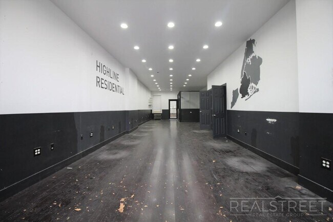 Plano de planta - 643 Vanderbilt Ave