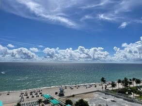 Building Photo - 3725 S Ocean Dr