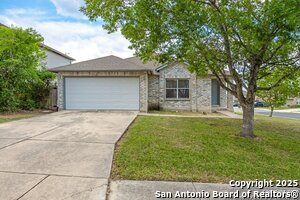 Foto del edificio - 7902 Chestnut Bear Dr