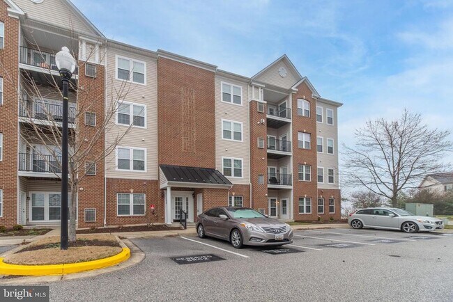 Building Photo - 1622 Hardwick Ct
