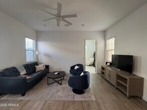 Building Photo - 2996 E Birdsong Ave